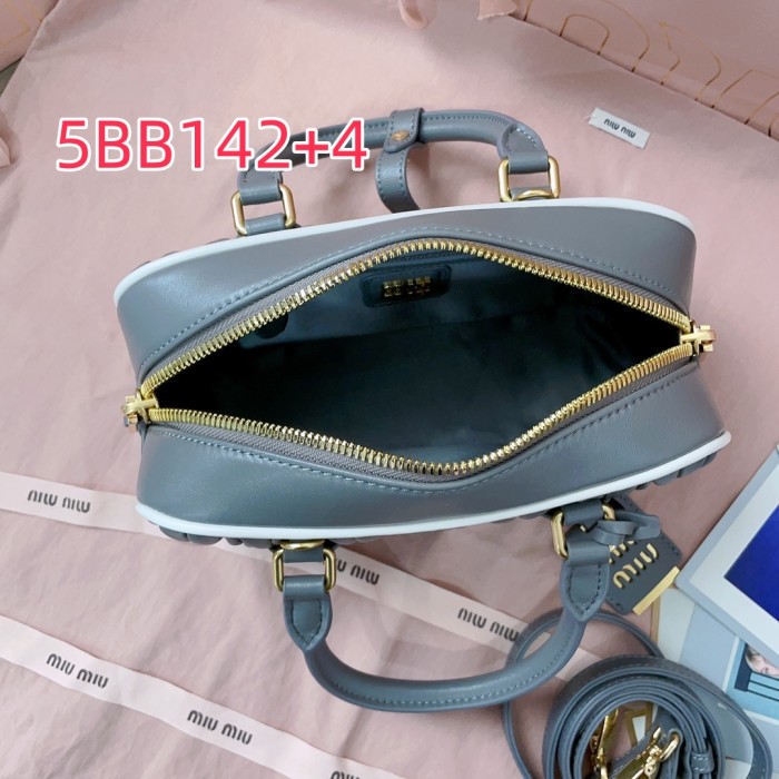 5BB142 MIU new bowling bag
