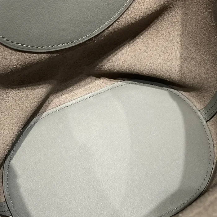 Hermes Women In the Loop 18 Handbag Clemence Leather-Gray/Gold