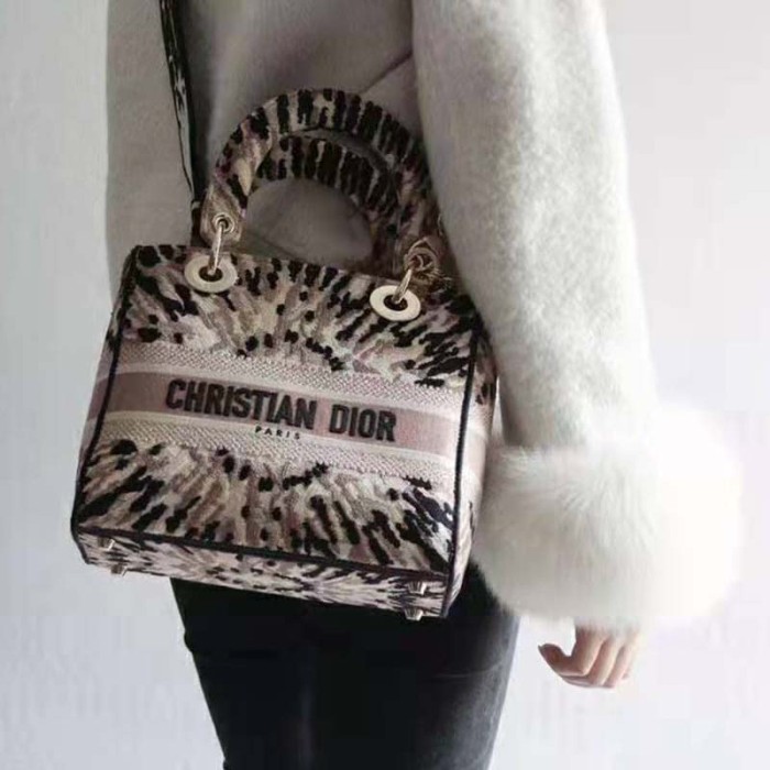 Dior Women Saddle Pouch Blue Dior Oblique Jacquard 'D' Stirrup