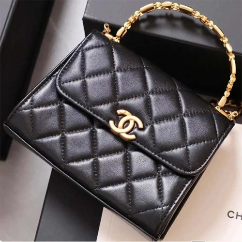 Chanel Women Kelly 22 Flap Bag in Calfskin Leather-Black