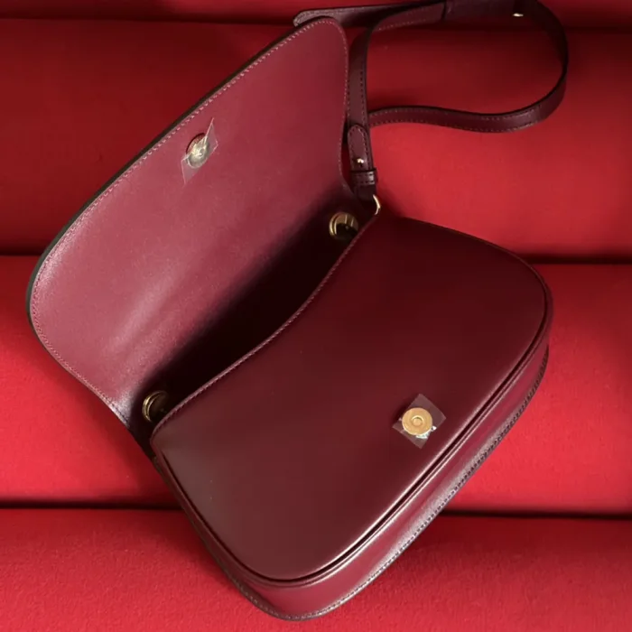 Gucci Women Blondie Small Top Handle Bag 815714AAEC26207