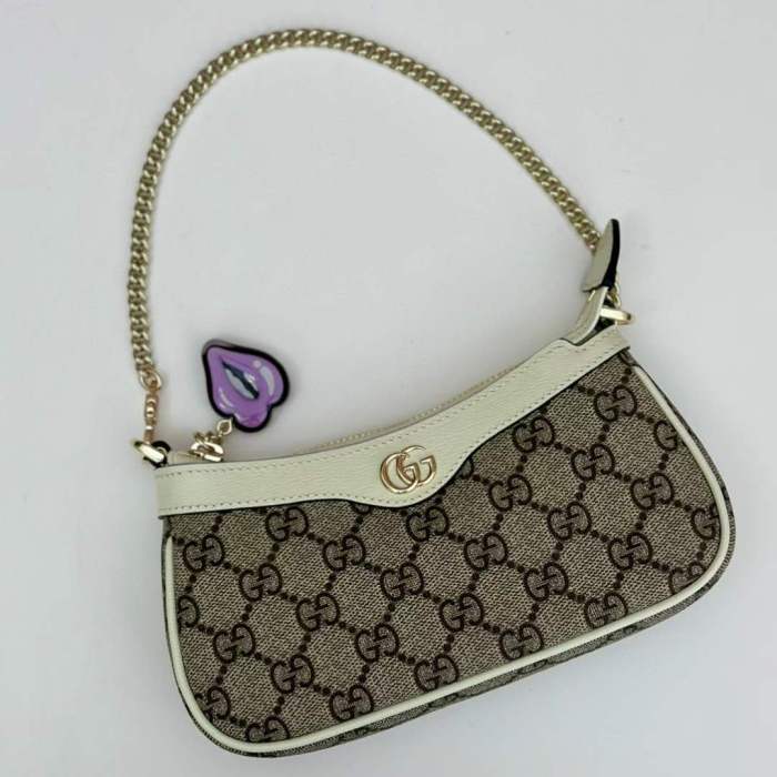 Gucci Women GG Super Mini Shoulder Bag Charm Beige Ebony Supreme Canvas