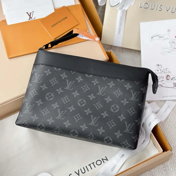 Louis Vuitton LV Unisex Pochette Voyage Monogram Eclipse M82543