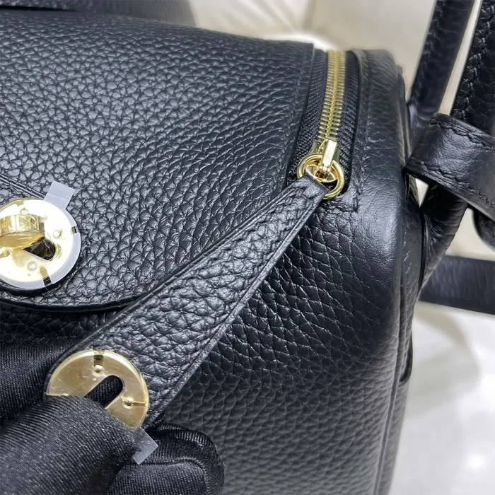 Hermes Women Lindy Mini 19 in Clemence Leather-Black/Gold