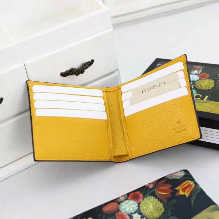 Gucci GG Unisex Neo Vintage GG Supreme Wallet in Beige/Ebony GG Supreme Canvas