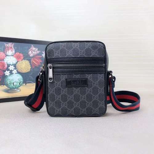 Gucci GG Men GG Black Messenger GG Supreme Canvas