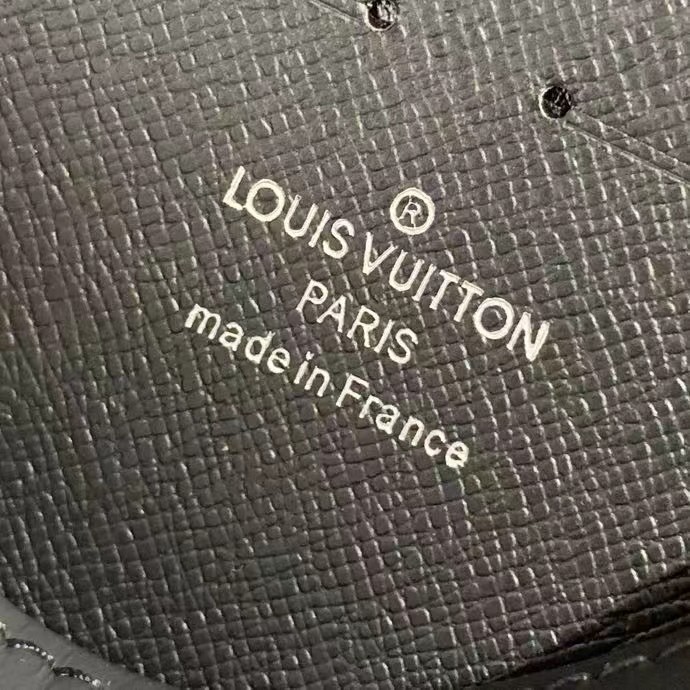 Louis Vuitton LV Unisex Pochette Voyage Gray Damier Graphite 3D Coated Canvas Black Cowhide Leather