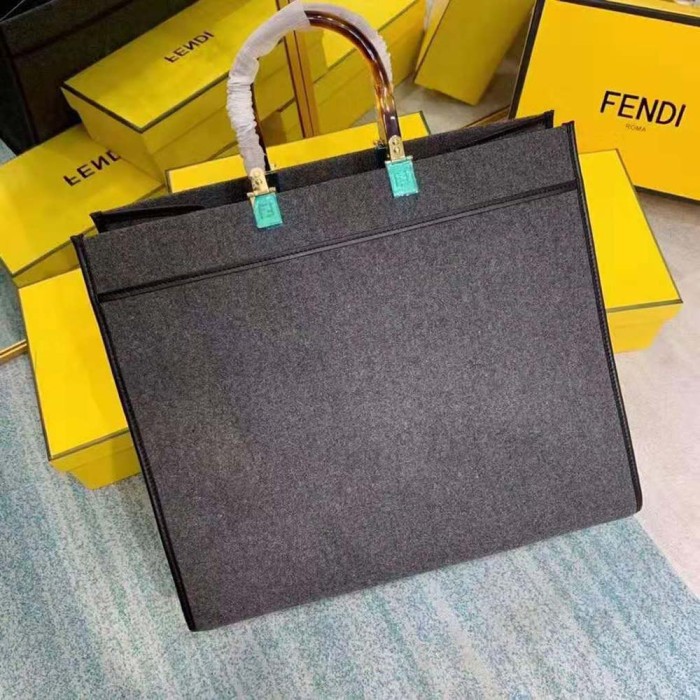 Fendi Women Fendi Sunshine Large Gray Flannel Shopper