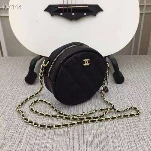 Chanel Women Classic Clutch with Chain in Grained Calfskin Leather-Black