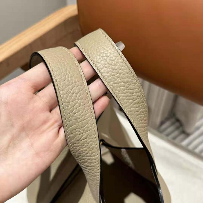 Hermes Women Picotin Lock 18cm in Cowhide leather-Light Gray