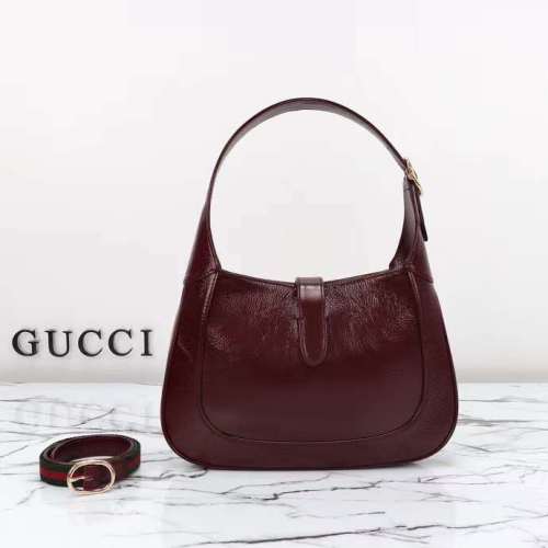 Gucci Women GG Jackie Small Shoulder Bag Rosso Ancora Red Patent Leather