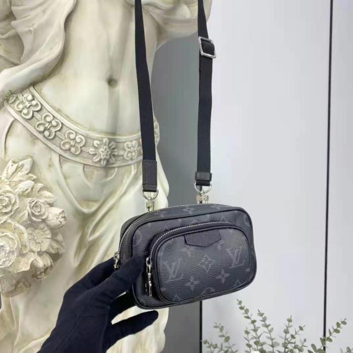 Louis Vuitton LV Men Outdoor Pouch Taigarama Noir Black Coated Canvas Cowhide Leather