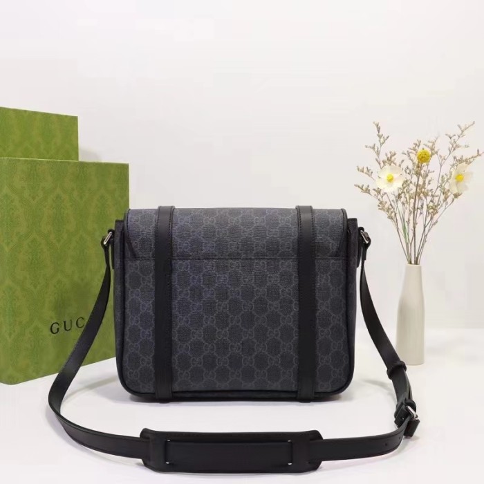 Gucci Unisex GG Messenger Bag Black GG Supreme Canvas Leather