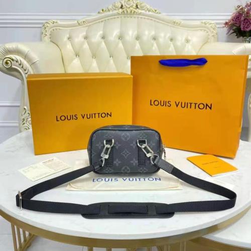 Louis Vuitton LV Men Outdoor Pouch Taigarama Noir Black Coated Canvas Cowhide Leather