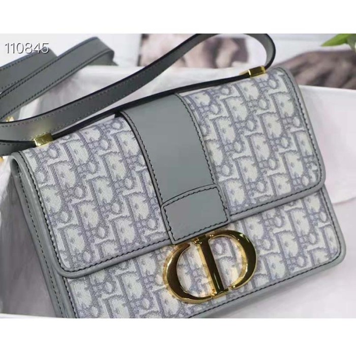 Dior Women 30 Montaigne Bag Gray Dior Oblique Jacquard