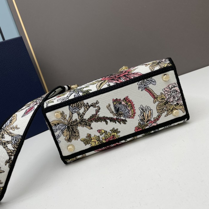 Dior Women CD Medium Lady D-Lite Bag White Multicolor Jardin Botanique Embroidery