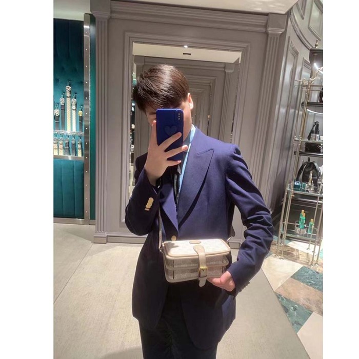 Gucci Unisex Mini Shoulder Bag Interlocking G Beige White GG Supreme Canvas