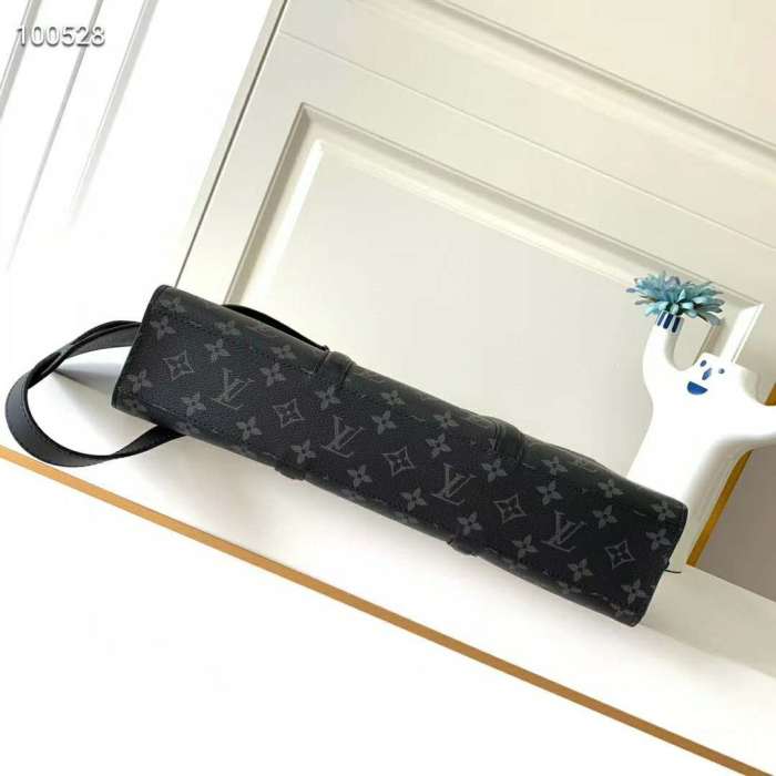 Louis Vuitton LV Unisex Sac Plat Horizontal Zipper Monogram Eclipse Canvas