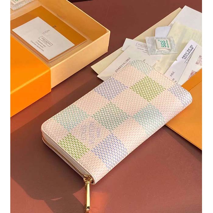 Louis Vuitton LV Unisex Zippy Wallet Pistachio Green Damier Coated Canvas N40748