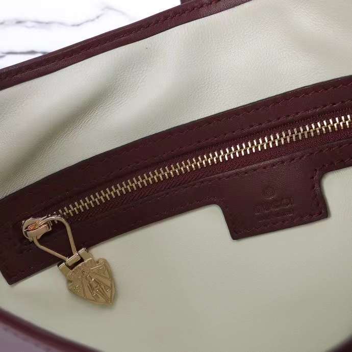 Gucci Women GG Jackie Small Shoulder Bag Rosso Ancora Leather Hook Closure