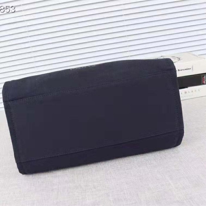 Chanel Women Large Shopping Bag in Mixed Fibers and Lurex Canvas-Navy