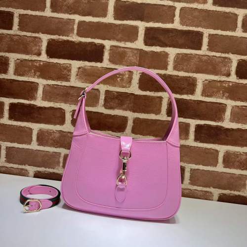 Gucci Women GG Jackie Small Shoulder Bag Pink Patent Leather Hook Closure