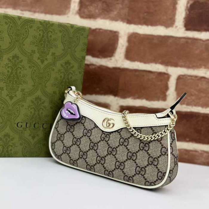 Gucci Women GG Super Mini Shoulder Bag Charm Beige Ebony Supreme Canvas