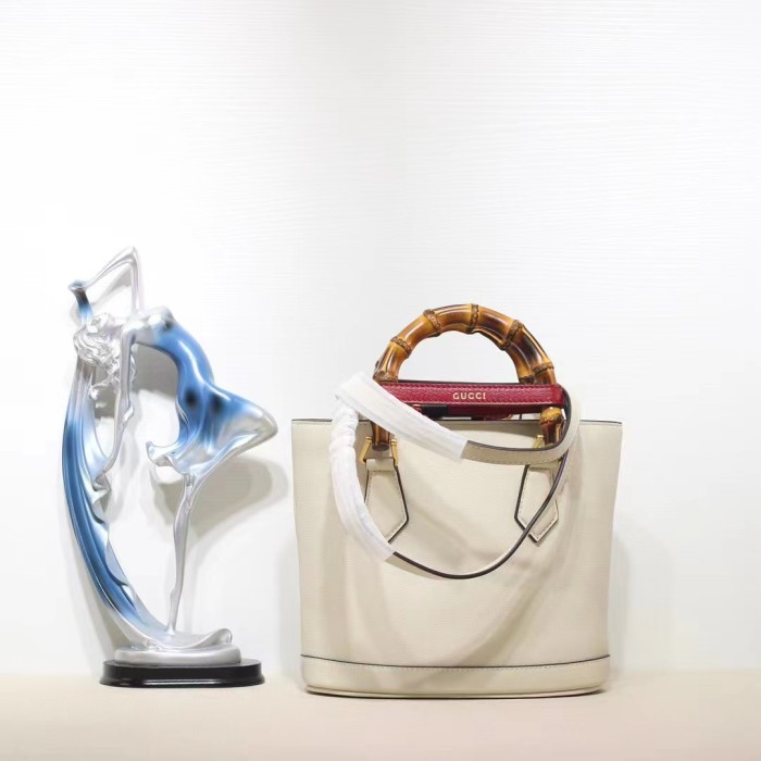 Gucci Women Diana Small Tote Bag White Leather Gold-Toned Hardware Double G