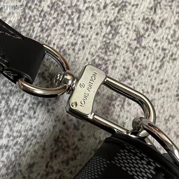 Louis Vuitton LV Unisex Studio Messenger Onyx Damier Infini Leather Cowhide Leather