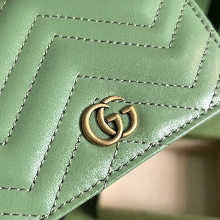 Gucci Unisex GG Marmont Matelassé Card Case Wallet Sage Green Chevron Leather