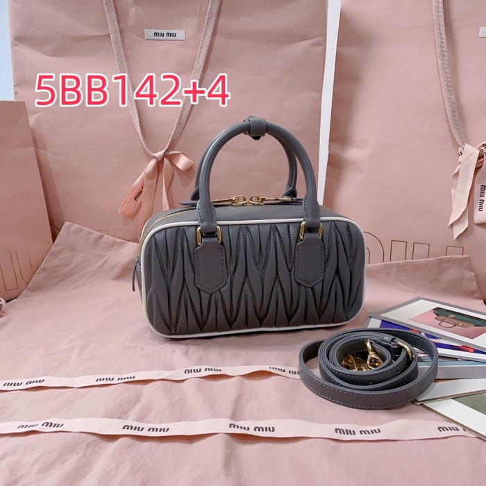 5BB142 MIU new bowling bag