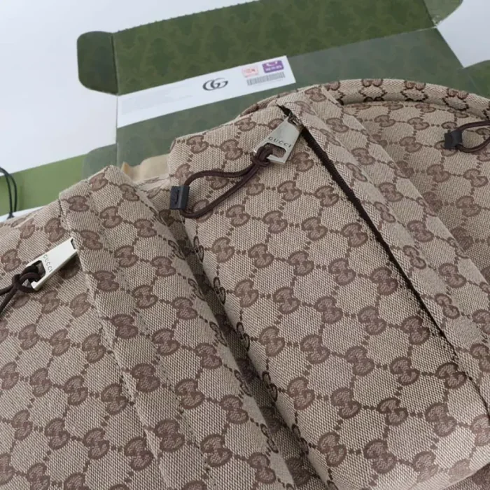 Gucci Unisex GG Canvas Medium Backpack-Dark Brown 824624FAEHZ9795