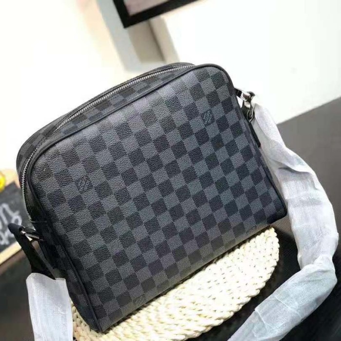 Louis Vuitton LV Men Dayton Reporter PM in Monogram Canvas-Grey