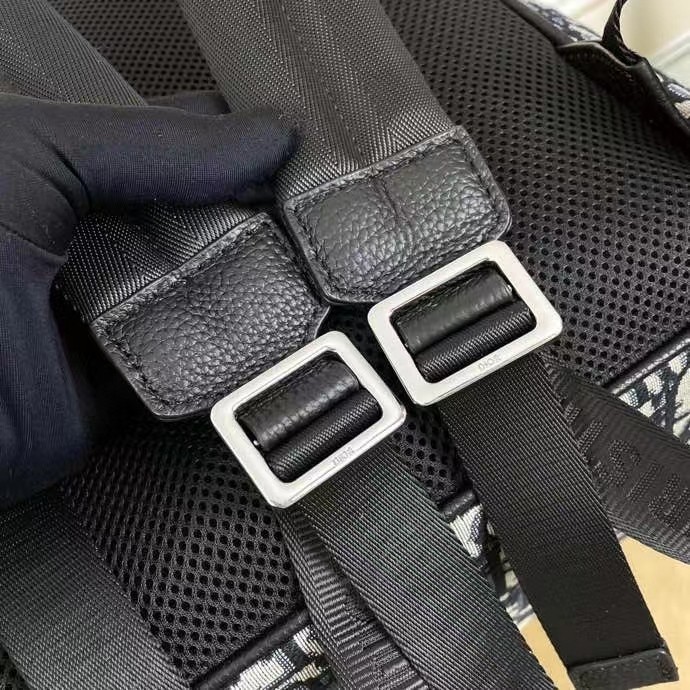 Dior Unisex CD Motion Backpack Beige Black Dior Oblique Jacquard Grained Calfskin