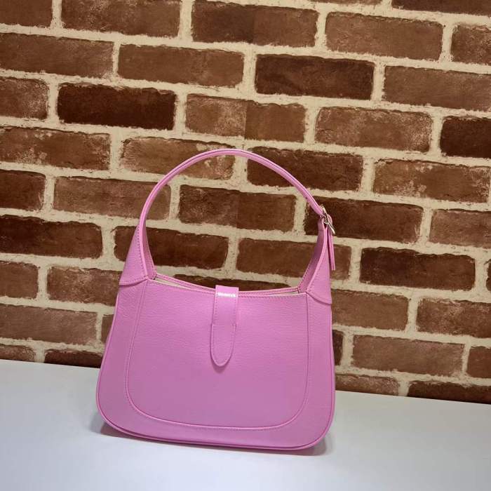 Gucci Women GG Jackie Small Shoulder Bag Pink Patent Leather Hook Closure