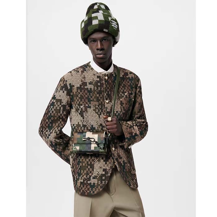 Louis Vuitton LV Unisex Steamer Wearable Wallet Green Damoflage Coated Canvas Leather Textile Lining