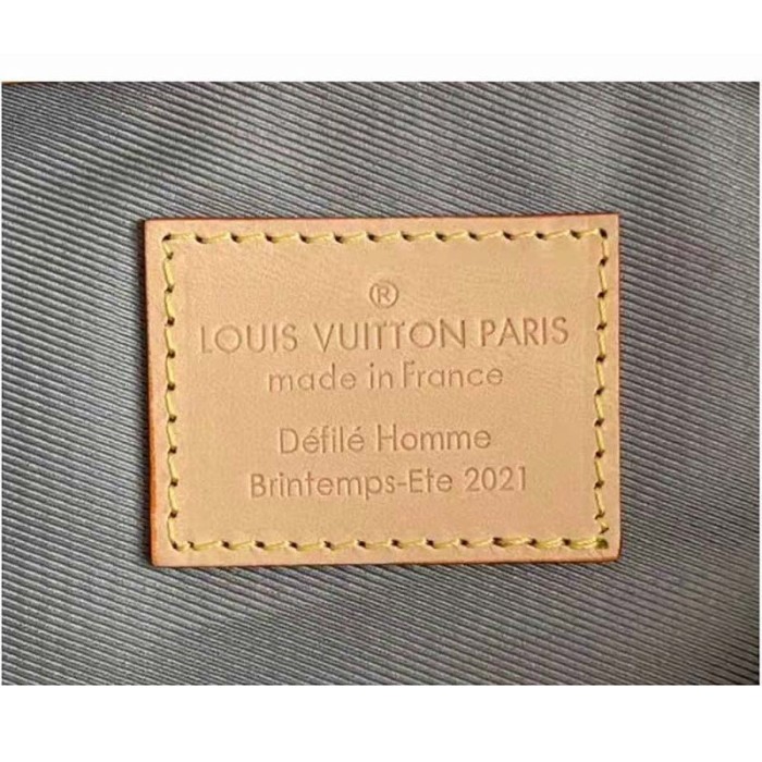 Louis Vuitton LV Unisex Keepall Bandoulière 50 Bag Monogram Mirror Coated Canvas Natural Cowhide