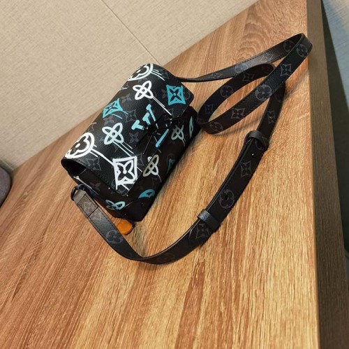 Louis Vuitton LV Unisex Steamer Wearable Wallet Graffiti Green Coated Canvas