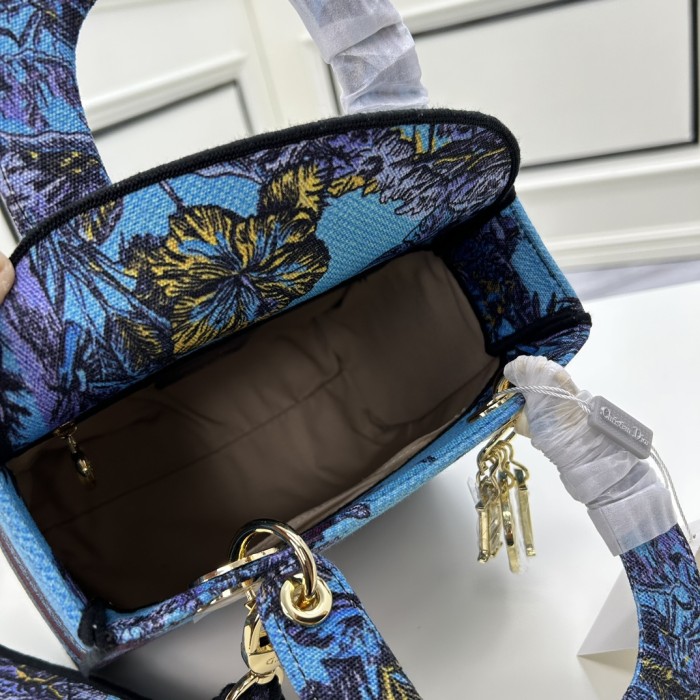 Dior Women CD Medium Lady D-Lite Bag Celestial Blue Multicolor Toile De Jouy Voyage Embroidery