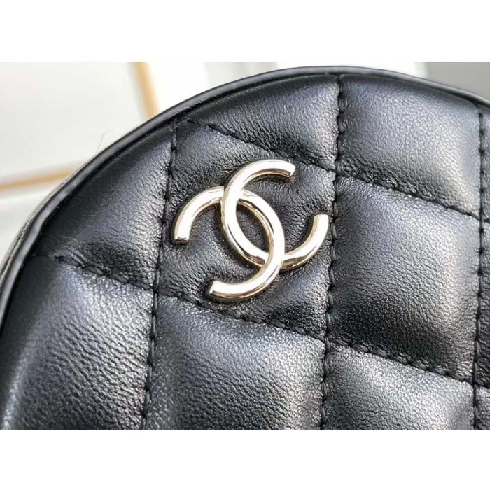 Chanel Women Chain Handbag Goatskin Leather Gold-Tone Metal Black
