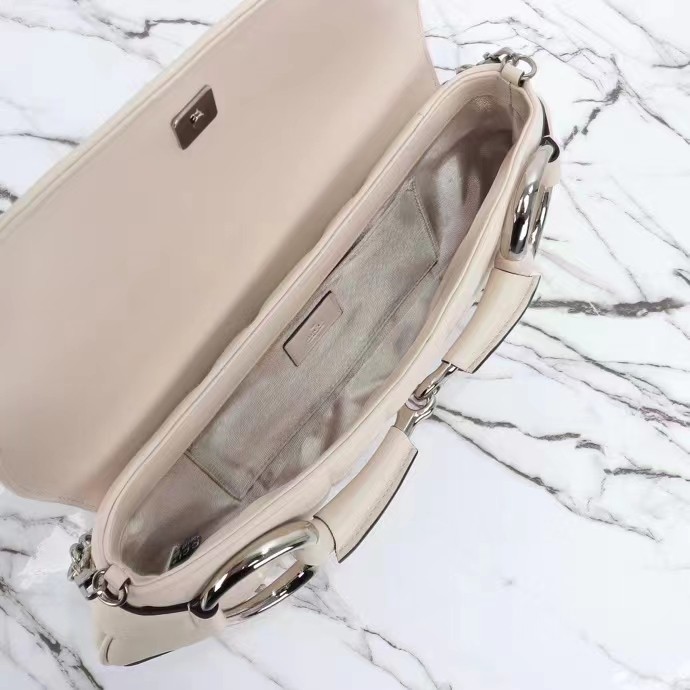 Gucci Women Horsebit Chain Medium Shoulder Bag White Quilted Leather Maxi Horsebit