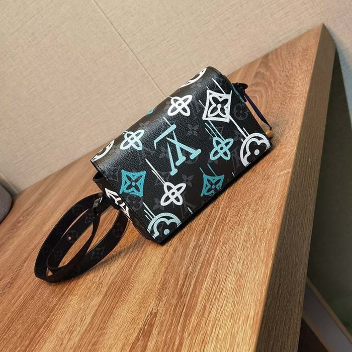 Louis Vuitton LV Unisex Steamer Wearable Wallet Graffiti Green Coated Canvas