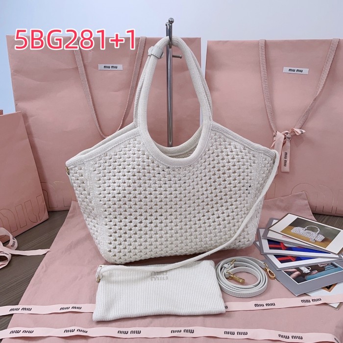 5BG281 Miu's new Isetan limited edition hollow woven tote bag