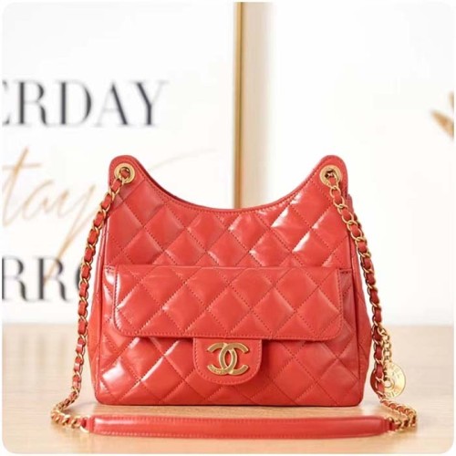 Chanel Women CC Hobo Handbag Shiny Crumpled Calfskin Gold-Tone Metal Red