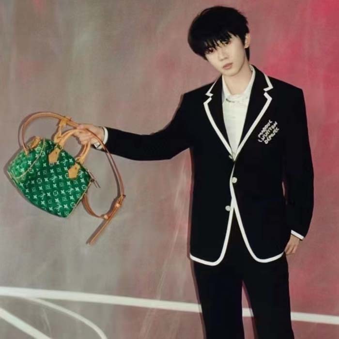 Louis Vuitton LV Unisex Speedy P9 Bandoulière 25 Green Soft Calfskin Natural Cowhide-Leather