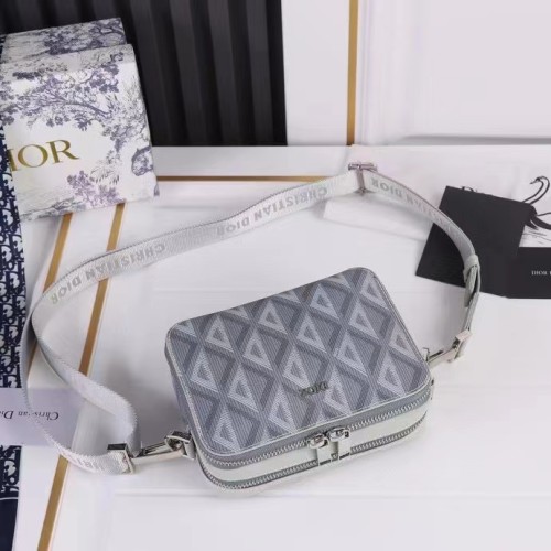 Dior Unisex CD Messenger Pouch Dior Gray CD Diamond Canvas