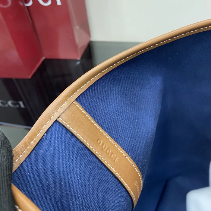 Gucci Women Totissima Medium Tote Bag 820481FAECC4243