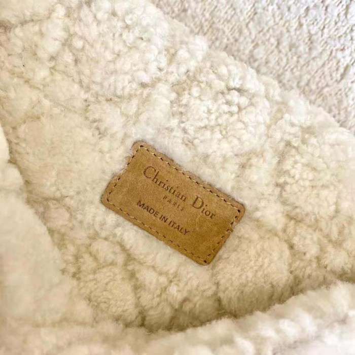 Dior Women Large 30 Montaigne Soft Bag Camel-Colored Shearling