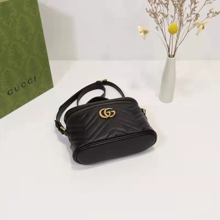 Gucci Unisex GG Marmont Mini Bag Black Chevron Matelassé Leather Double G