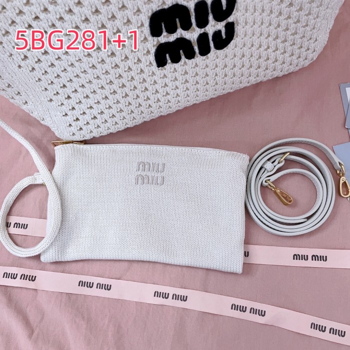 5BG281 Miu's new Isetan limited edition hollow woven tote bag